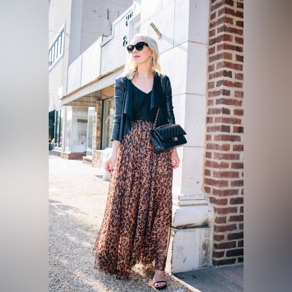 Boutique Satin Leopard Flowy A-Line Maxi Midi Skirt - Picture 7 of 16